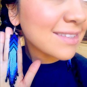 Huichol earrings 💙